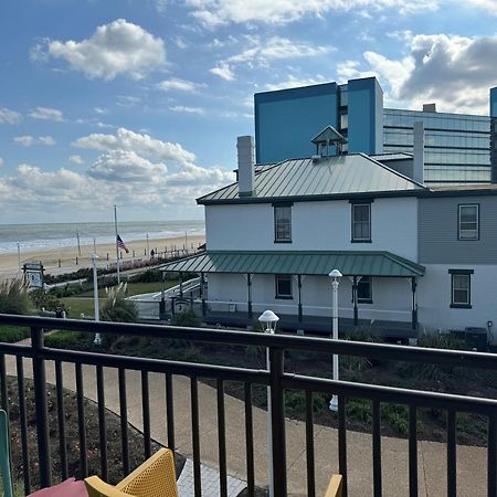 Moxy Virginia Beach Oceanfront Kültér fotó