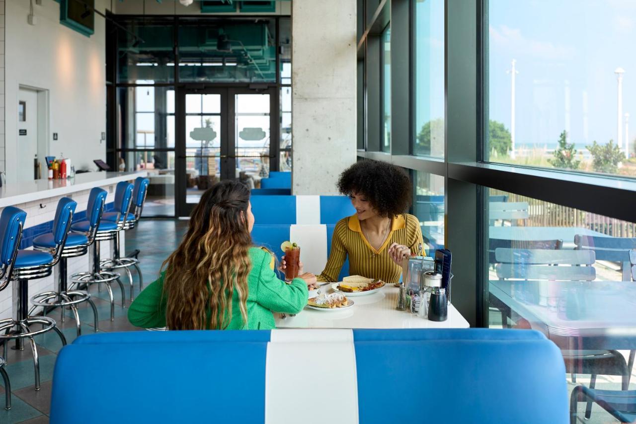 Moxy Virginia Beach Oceanfront Kültér fotó